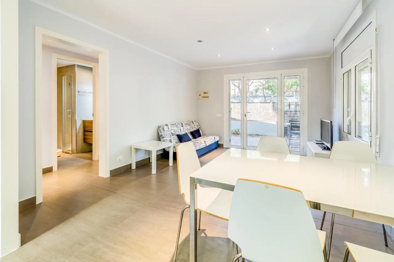 Hauzify I Apartament Edelweiss Platja d'Aro